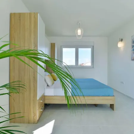 Beachfront Villa Klaudija
